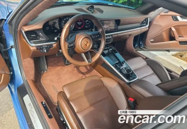 Porsche 911(992) id 2912360 из Кореи 8