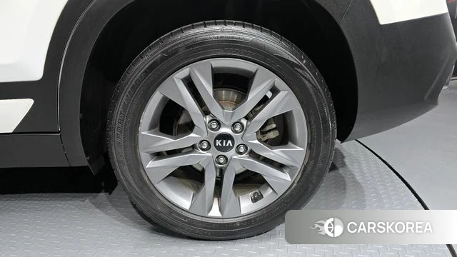 Kia Seltos id 3828033 из Кореи 15