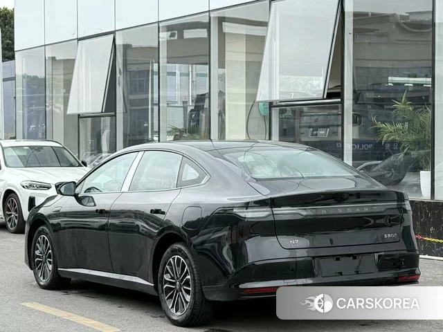 Nissan N7 2026 Черный из Китая, фото 5