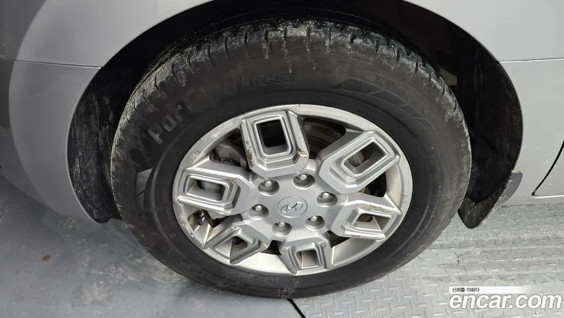 Hyundai Staria id 1833643 из Кореи 15