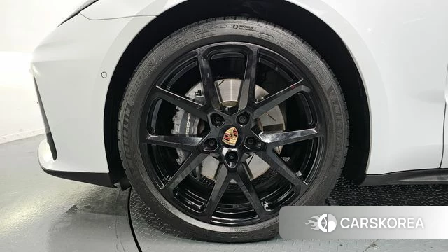 Porsche Panamera (976) id 3805385 из Кореи 15