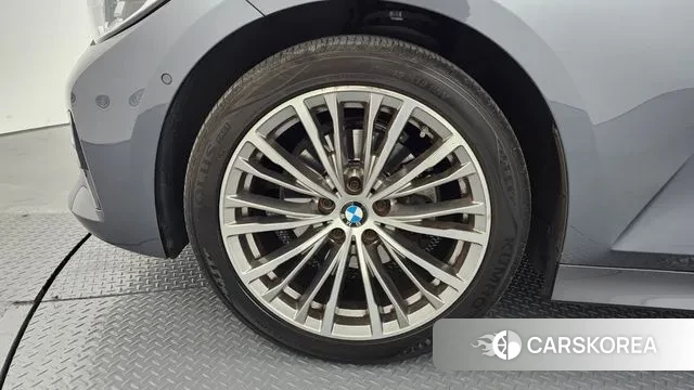 BMW 3 Series (G20) id 3646192 из Кореи 15