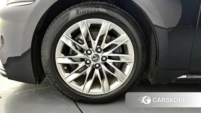 Lexus LS500h 5th generation id 3894091 из Кореи 15