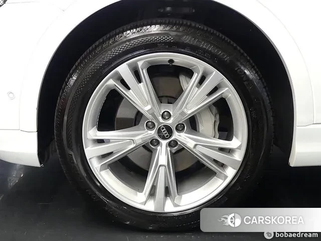 Audi Q8 (4M) id 2989685 из Кореи 15