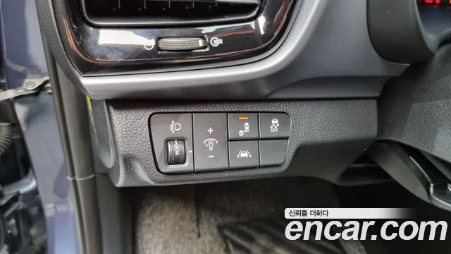 Kia Stonic id 2548622 из Кореи 15