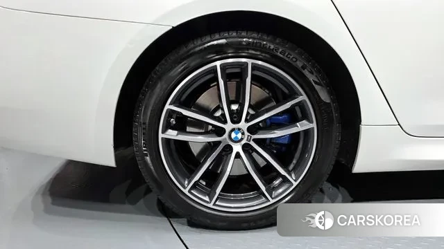 BMW 5 Series (G30) id 3334389 из Кореи 15