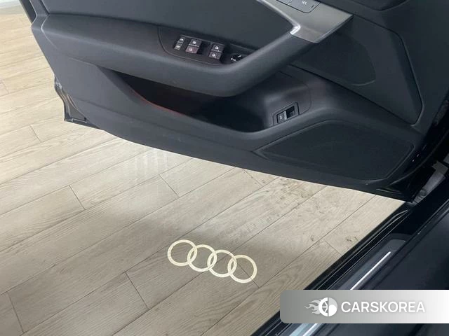 Audi A6L id 3944861 из Китая 7