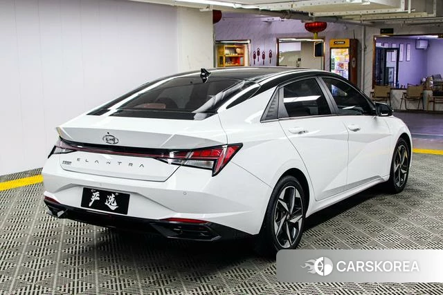 Hyundai Elantra id 4273095 из Китая 18