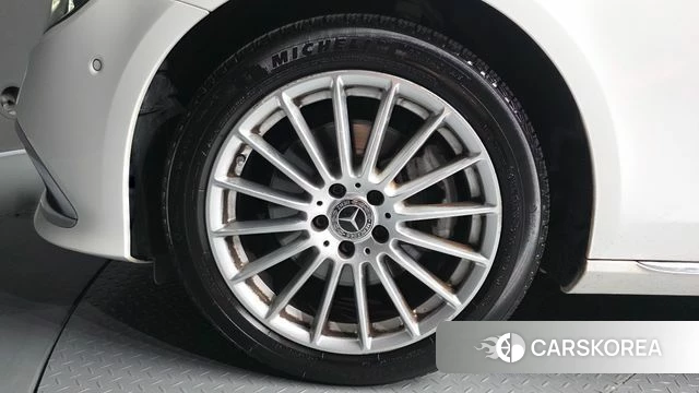 Mercedes-Benz E-Class W213 id 4657558 из Кореи 15