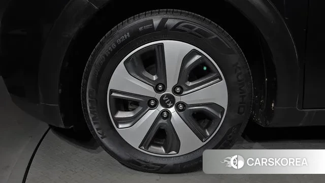 Kia Niro id 3789561 из Кореи 15