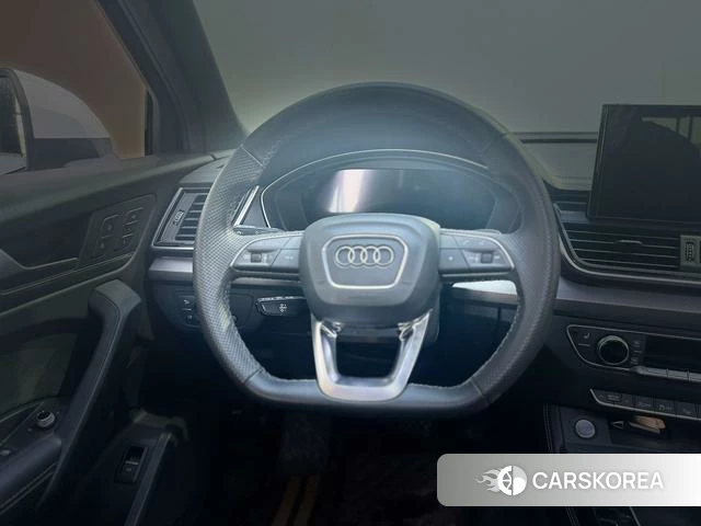 Audi Q5L Sportback id 4261591 из Китая 8