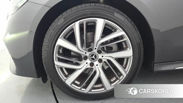 Mercedes-Benz E-Class W214 id 4706218 из Кореи 15