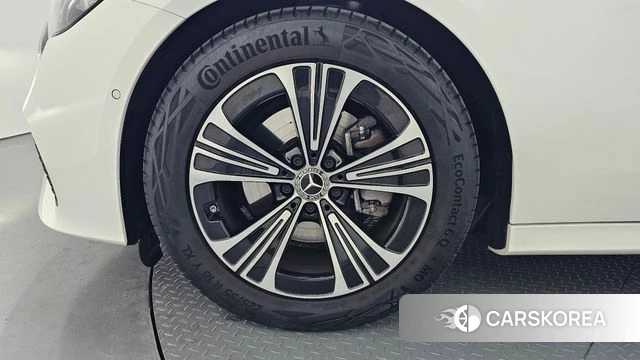 Mercedes-Benz E-Class W214 id 3952657 из Кореи 15