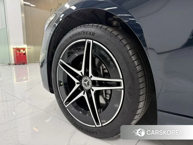 Mercedes-Benz Class C id 4298472 из Китая 14