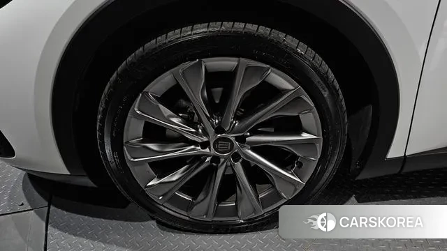 Toyota Crown Crossover id 3399879 из Кореи 15