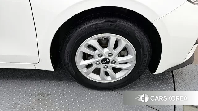 Kia Come New K3 id 3165803 из Кореи 15