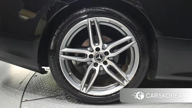 Mercedes-Benz E-Class W213 id 4727961 из Кореи 25