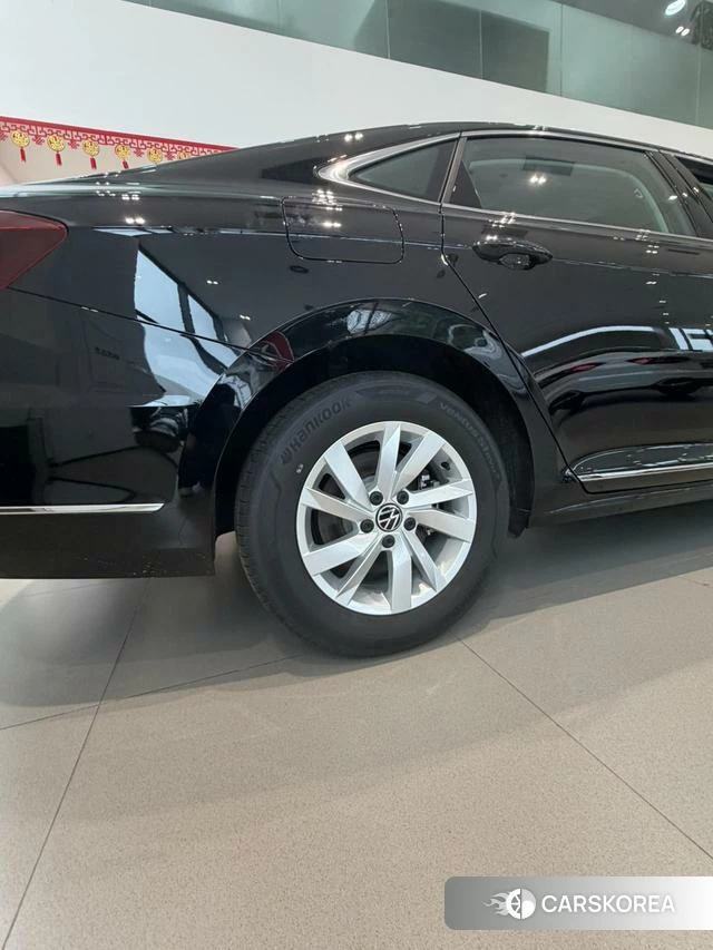 Volkswagen Passat PHEV 2026 Черный из Китая, фото 5
