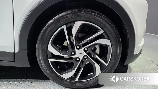 Chevrolet (GM Daewoo) New Bolt EV id 3770682 из Кореи 15