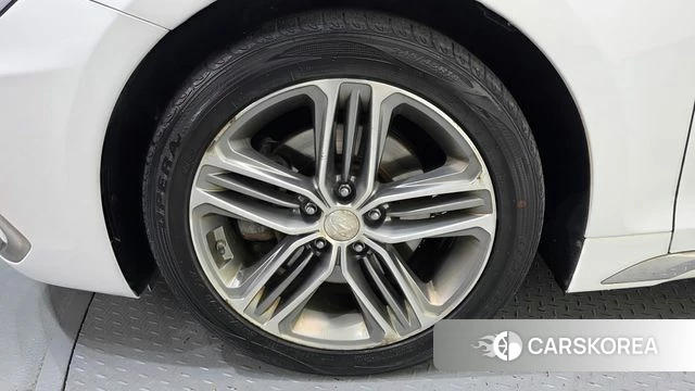 Hyundai Grandeur IG id 3801503 из Кореи 15