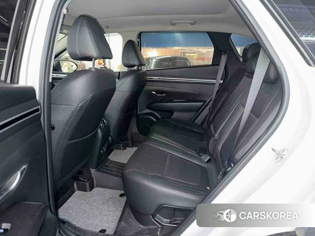Hyundai Tucson 2023 Белый из Китая, фото 5