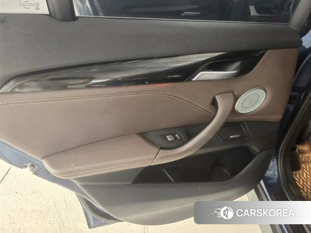 BMW X1 2021 Синий из Китая, фото 5
