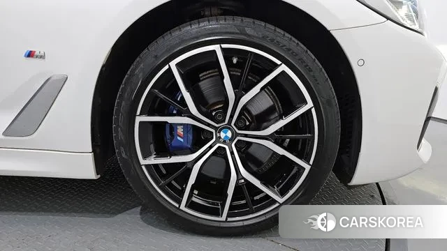 BMW 5 Series (G30) id 2994318 из Кореи 15