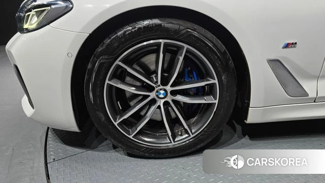 BMW 5 Series (G30) id 4592051 из Кореи 15