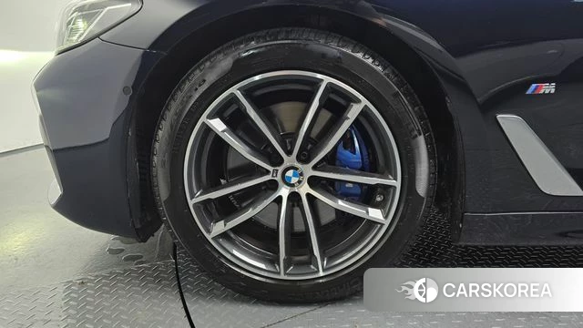 BMW 5 Series (G30) id 4711326 из Кореи 27