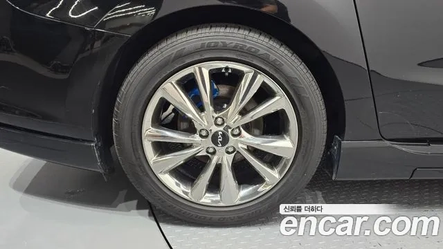 Kia The New Carnival id 2922628 из Кореи 15