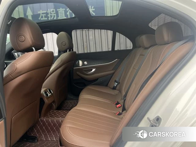 Mercedes-Benz E-class (imported) id 4358875 из Китая 12