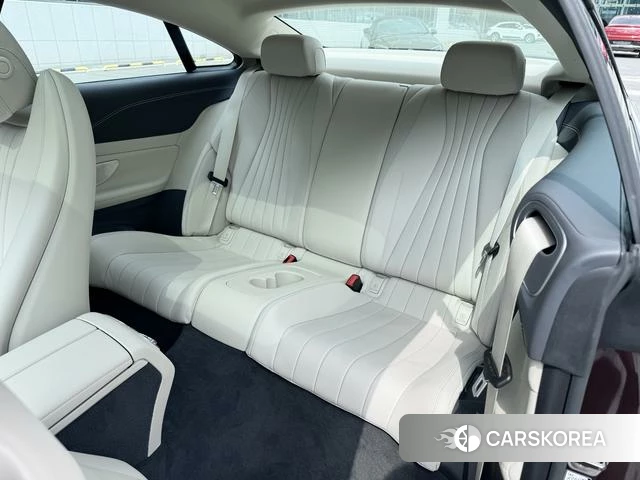 Mercedes-Benz E-class (imported) 2023 Коричневый из Китая, фото 5