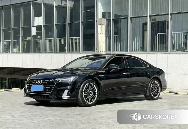 Audi A7L id 4298331 из Китая 10