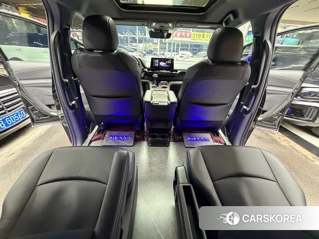Toyota Saina id 4260773 из Китая 33
