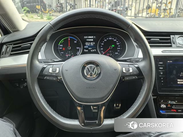 Volkswagen Magotan PHEV id 4279056 из Китая 15