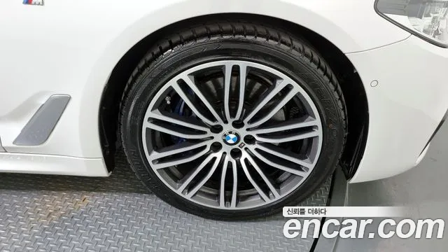 BMW 5 Series (G30) id 2683805 из Кореи 15