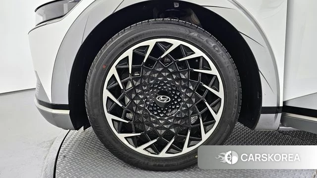 Hyundai Ionic 5 id 3852204 из Кореи 15