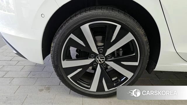Volkswagen Golf 8th Generation id 3792741 из Кореи 15