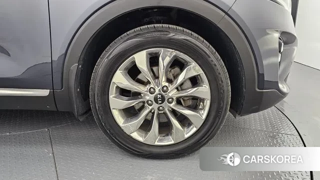 Kia The New Sorento id 3375257 из Кореи 15