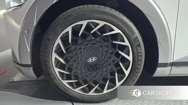 Hyundai Ionic 5 id 2900554 из Кореи 15