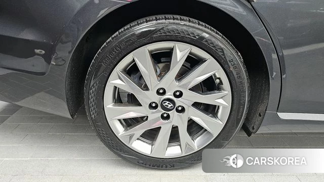 Hyundai The New Grandeur IG Hybrid id 3873077 из Кореи 15