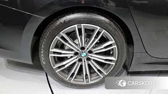 BMW 3 Series (G20) id 3727177 из Кореи 15