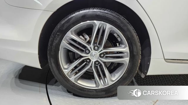 Hyundai Grandeur IG id 4310882 из Кореи 26