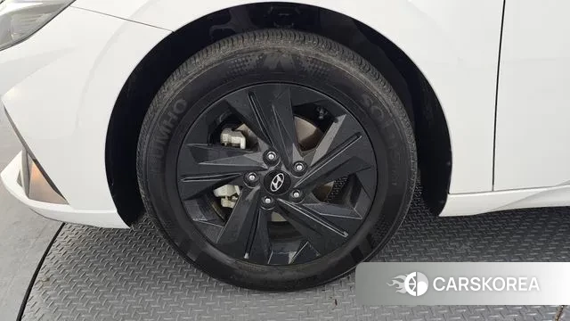 Hyundai Avante (CN7) id 3726317 из Кореи 15