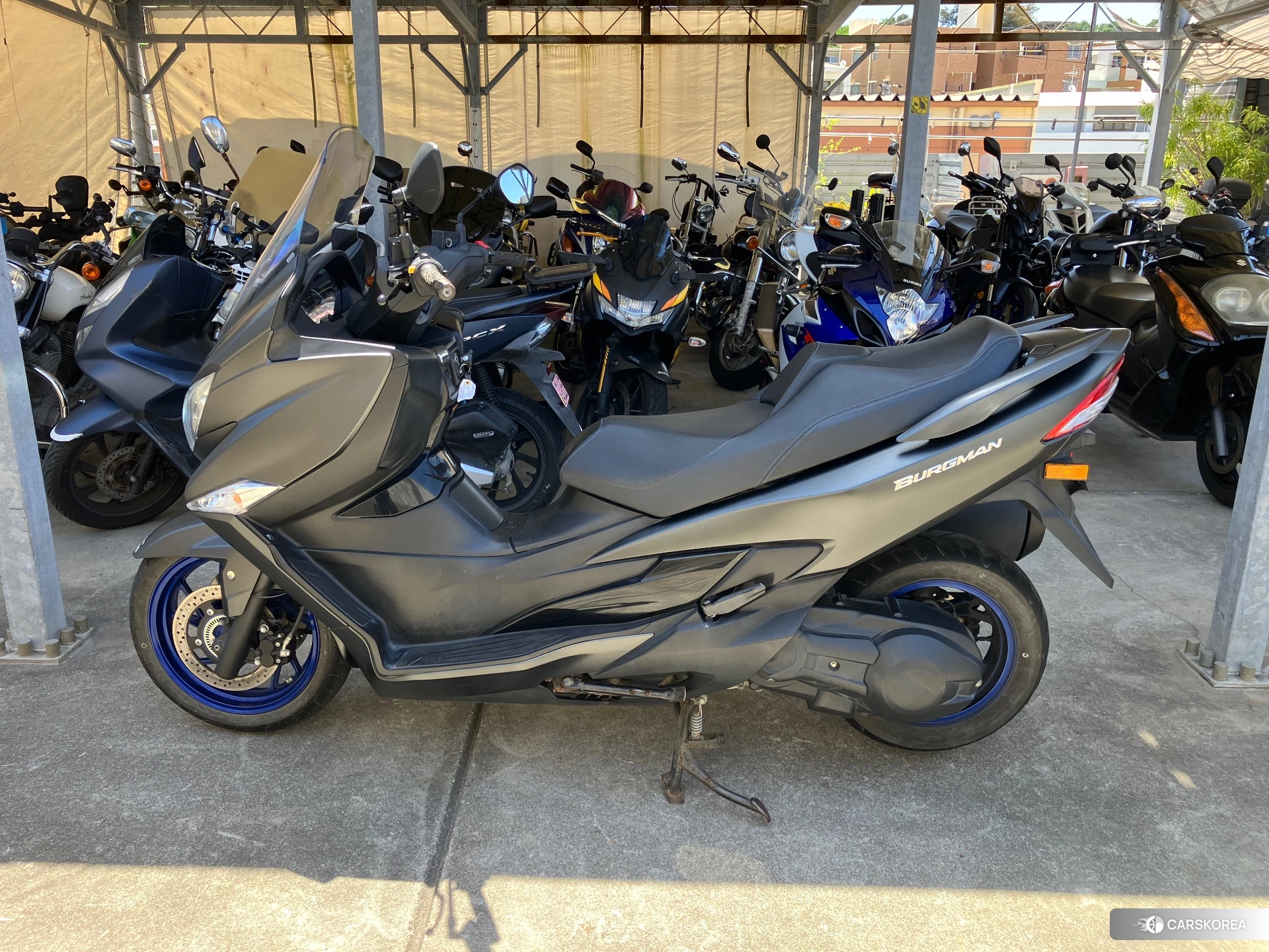 Проданный Suzuki BURGMAN 400 2023 из Японии