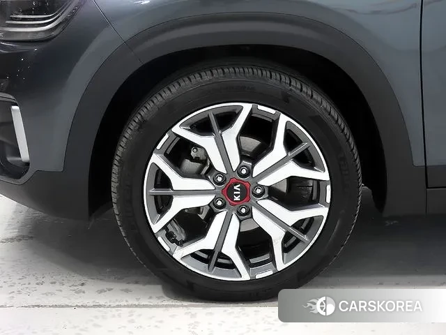 Kia Seltos id 3319276 из Кореи 15