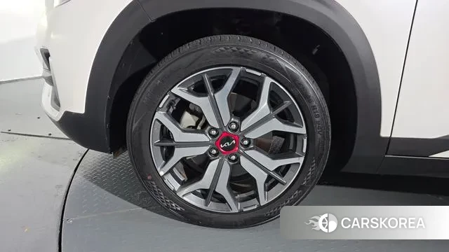 Kia Seltos id 3411684 из Кореи 15