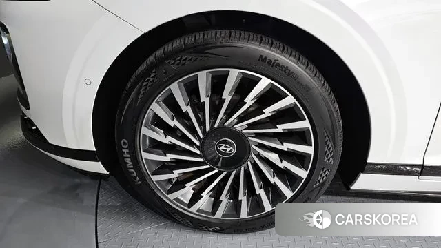 Hyundai Grandeur Hybrid (GN7) id 3310716 из Кореи 15