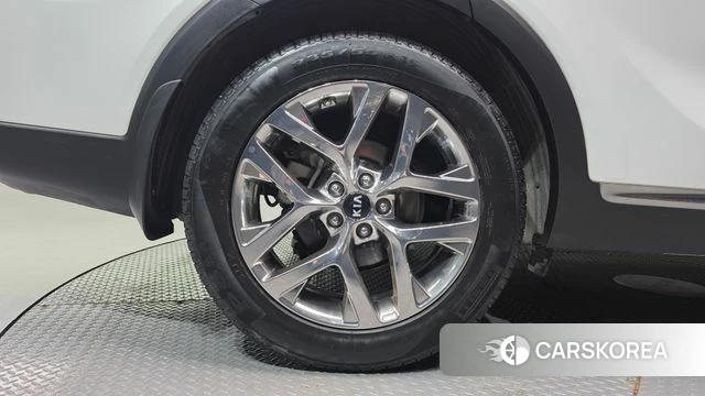Kia The New Sorento id 4746635 из Кореи 26
