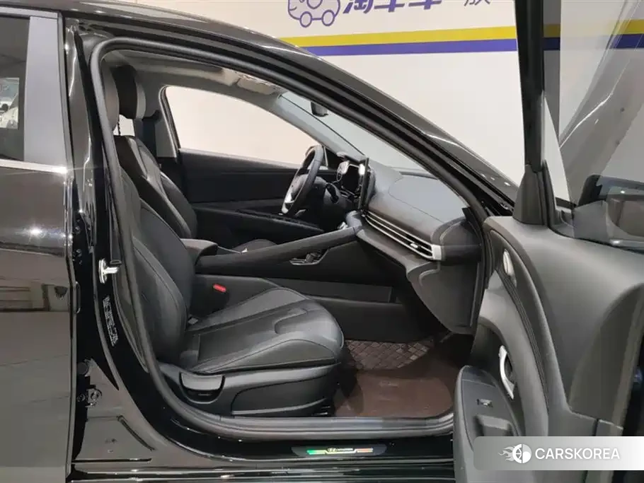Hyundai Elantra id 4515343 из Китая 11